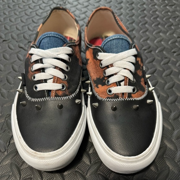 Vans Tartan Daze Black Acid Wash Studded Leather Old School Punk Sneakers - Picture 9 of 11